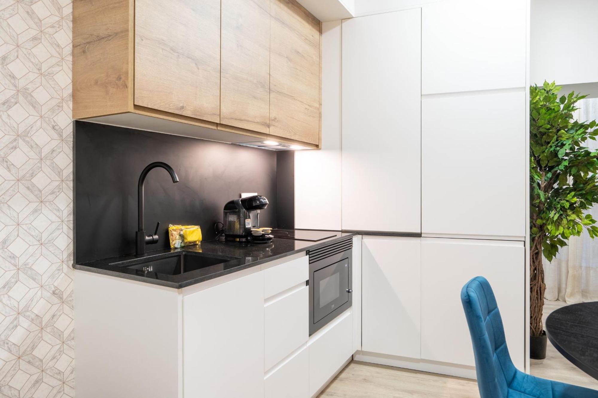 New Modern - Quiet Street - Setas De Apartamento Sevilla