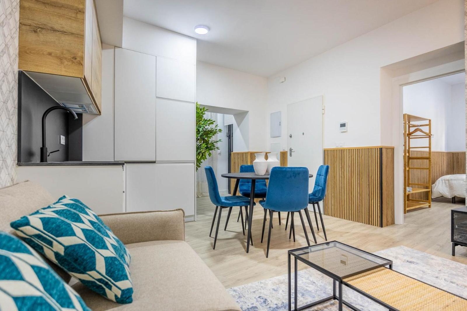New Modern - Quiet Street - Setas De Appartement Séville