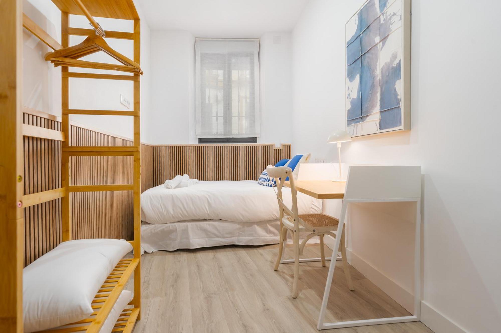 New Modern - Quiet Street - Setas De Appartement